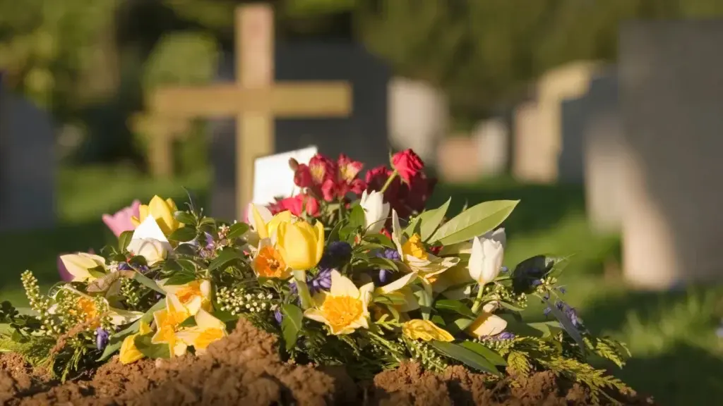 Environmentally Friendly Burials: Green Goodbye Options