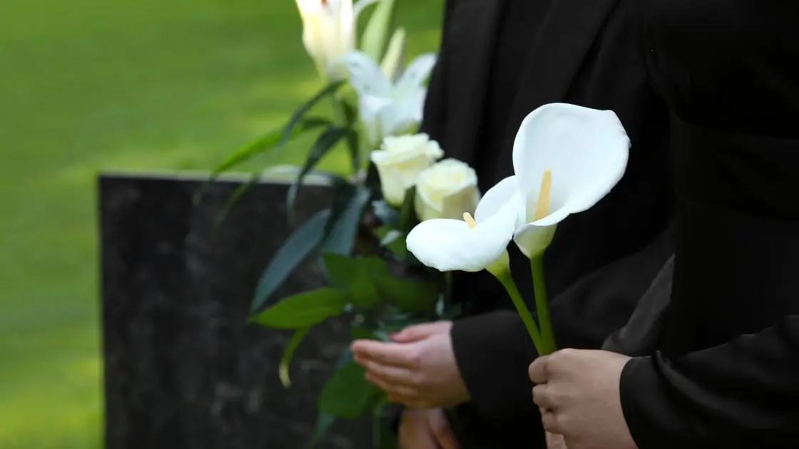 How to Spiritually Connect With Someone Who Passed Away
