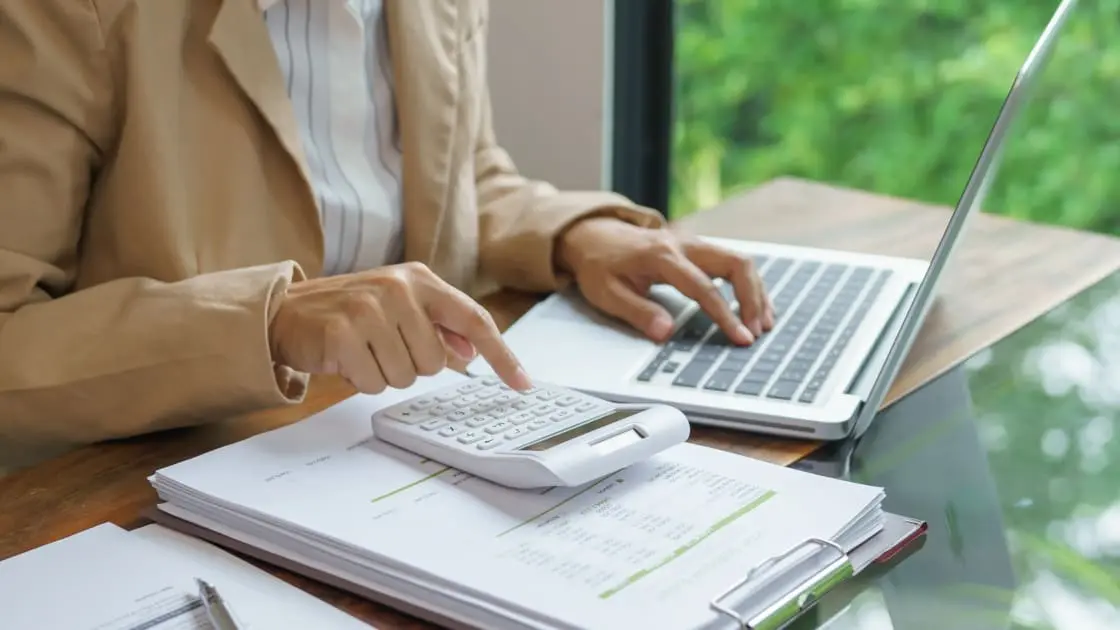 Who Pays Legal Costs When Contesting a Will