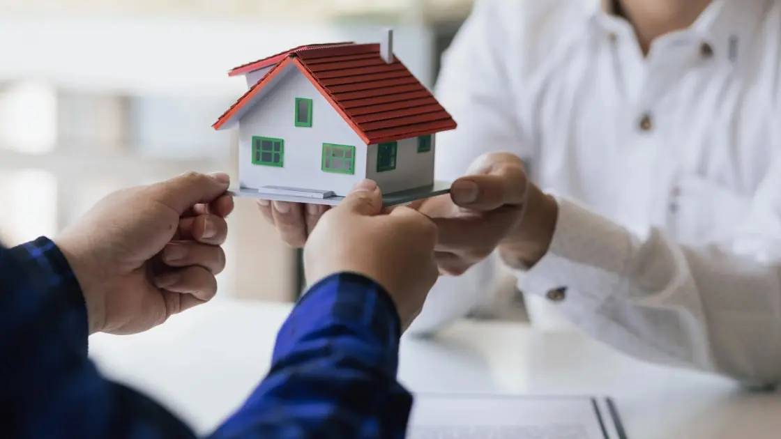 If a Parent Dies Who Gets the House